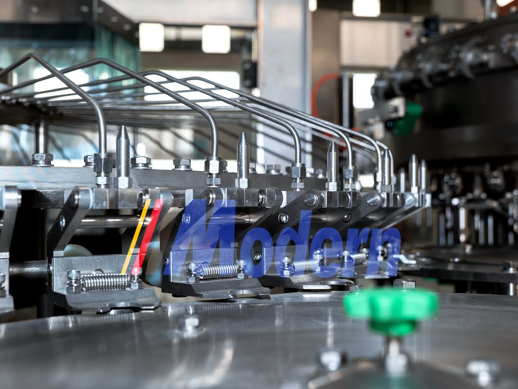 Линия розлива газированных напитков в ПЭТ-бутылки